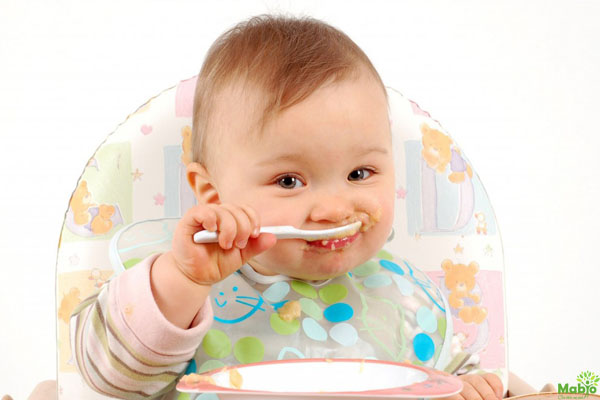 tăng khả năng hấp thụ thức ăn cho trẻ