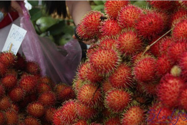 Mẹ sau sinh khi ăn quả chôm chôm có LỢI hay gây HẠI?