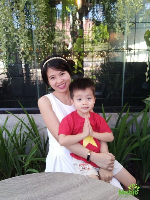 "Bạn đang có đứa con như thế nào, là do bạn xứng đáng với điều đó. Lời nói của bạn, con có thể quên nhưng hành động của bạn, con sẽ nhớ và làm theo", là một trong những điều Phương luôn tự nhắc nhở mình khi làm mẹ