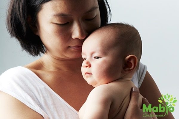 Cách để nhiều sữa mẹ và phục hồi sức khỏe cho mẹ sau sinh!