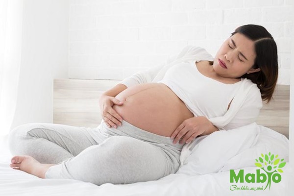 Đau bụng sắp sinh là một hiện tượng phổ biến của các cơn chuyển dạ